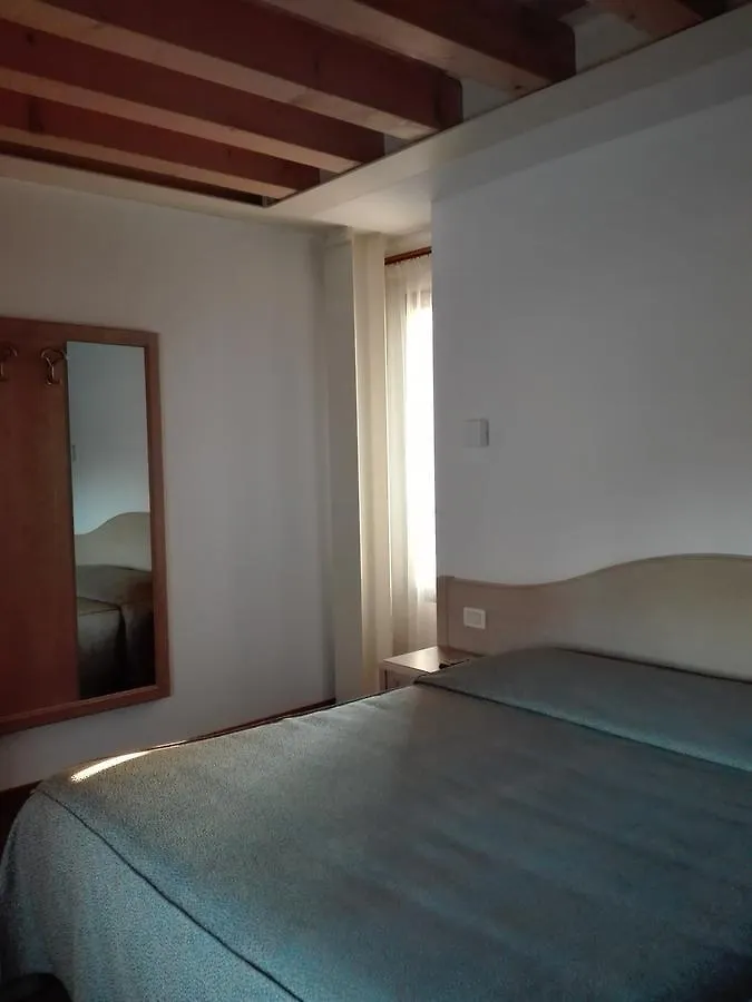 Bed and Breakfast Al Bagolaro à Crocetta del Montello 0*,